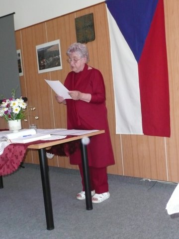 p1000484