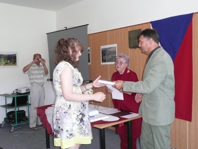 p1000491