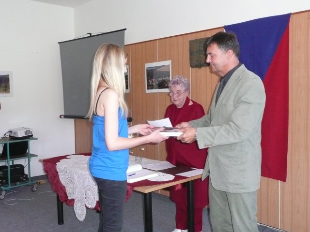p1000501