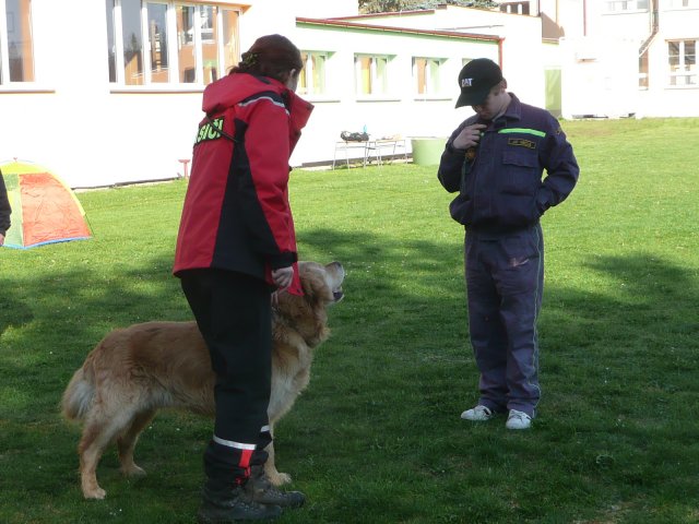 DEN ZEMĚ 20. 4. 2011 v areálu školy