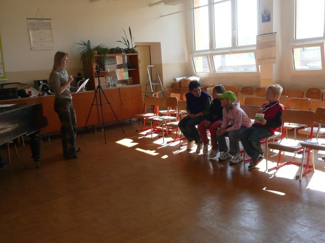 DEN ZEMĚ 20. 4. 2011 v areálu školy