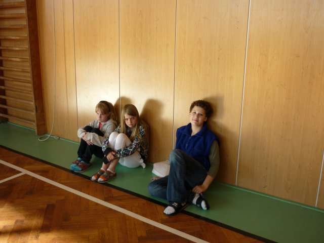 DEN ZEMĚ 20. 4. 2011 v areálu školy