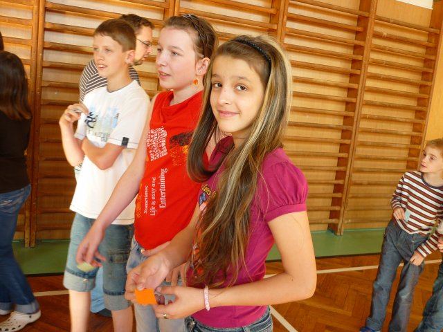 DEN ZEMĚ 20. 4. 2011 v areálu školy