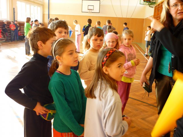 DEN ZEMĚ 20. 4. 2011 v areálu školy
