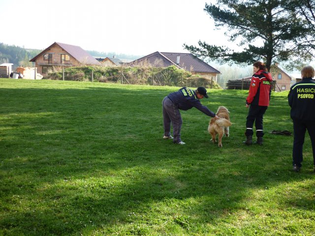 DEN ZEMĚ 20. 4. 2011 v areálu školy