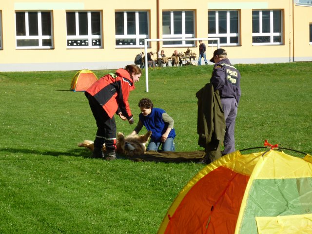 DEN ZEMĚ 20. 4. 2011 v areálu školy