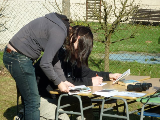 DEN ZEMĚ 20. 4. 2011 v areálu školy