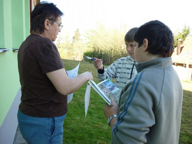 DEN ZEMĚ 20. 4. 2011 v areálu školy