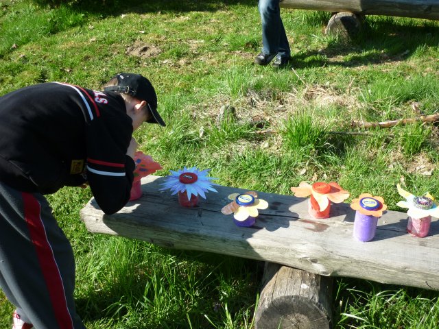 DEN ZEMĚ 20. 4. 2011 v areálu školy