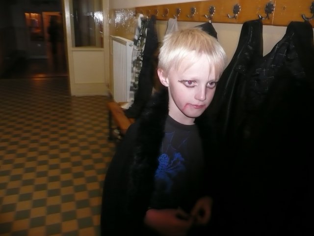Halloween party v tělocvičně školy 26.10.2010