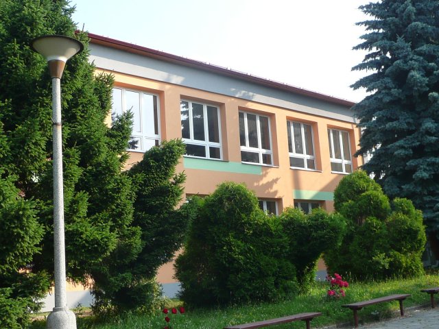 Oprava školy 2010