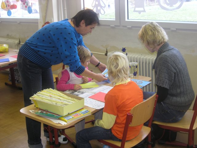 Vánoční dílna konaná v sobotu 27.11.2010  v prostorách školy