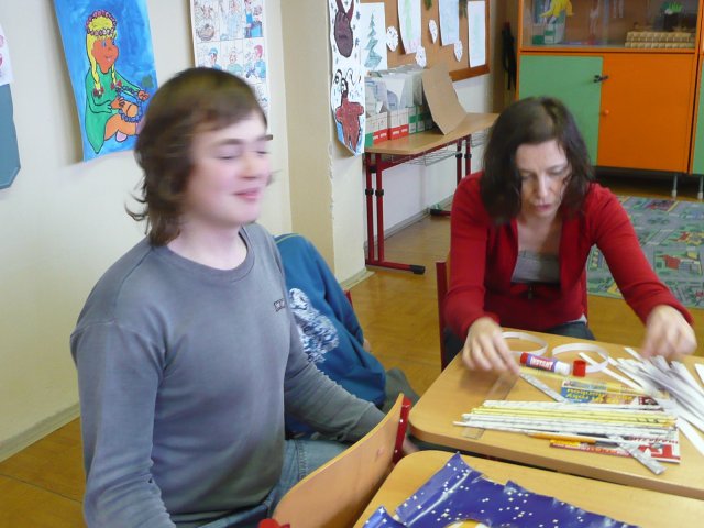 Vánoční dílna konaná v sobotu 27.11.2010  v prostorách školy