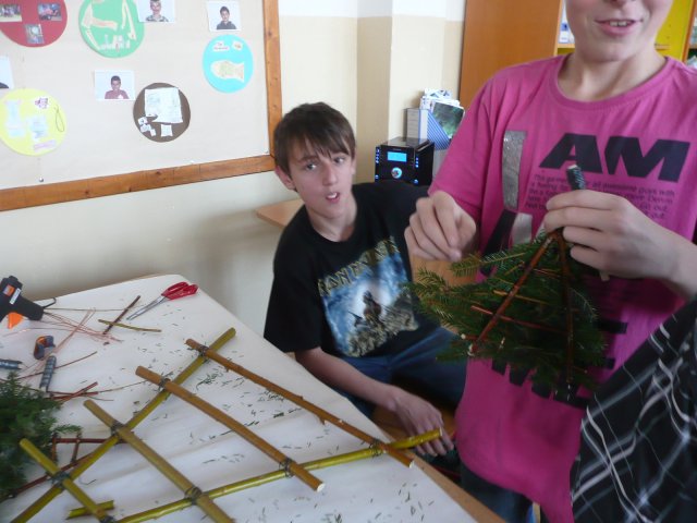 Vánoční dílna konaná v sobotu 27.11.2010  v prostorách školy