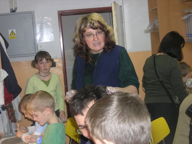 Vánoční dílna konaná v sobotu 27.11.2010  v prostorách školy