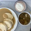 vývar s těstovinami, hovězí svíčková, špaldový knedlík