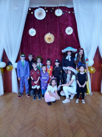photo-2023-03-12-17-50-08