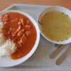 kapustová polévka, kuřecí po maďarsku, rýže